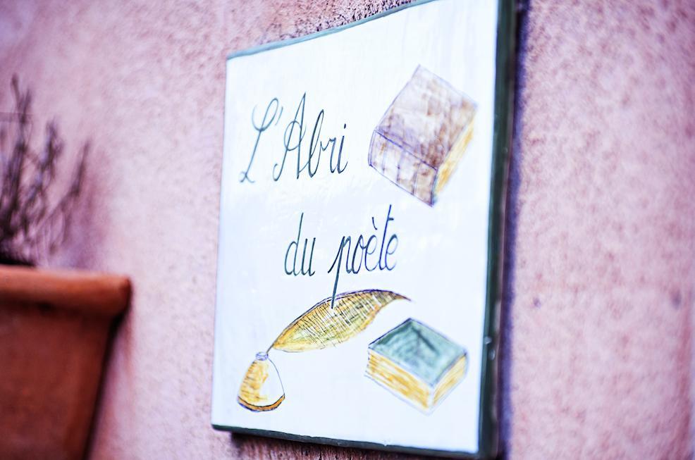 Bed and Breakfast L'Abri Du Poete Besse-sur-Issole Exterior foto